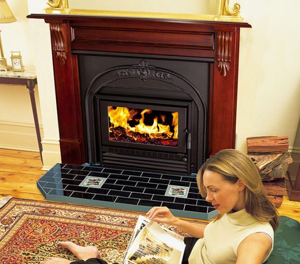 Heatcharm Victorian i600 Inbuilt Wood Heater