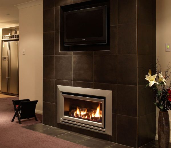 Escea DL850 Built In Gas Log Fire - Image 3